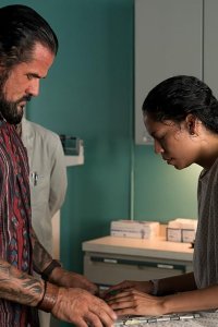 Chambers – S01E03 – Bad Inside