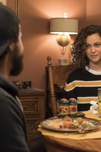Ramy – S01E01 – Between the Toes