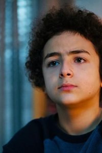 Ramy – S01E04 – Strawberries