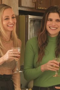 Bless This Mess – S02E12 – Bunker Down