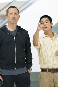 Huge in France – S01E02 – Épisode Deux