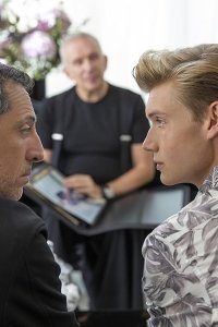 Huge in France – S01E07 – Épisode Sept