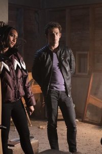 Pretty Little Liars: The Perfectionists – S01E03 – …If One of Them Is Dead