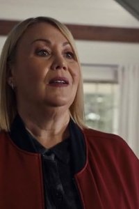 Jann – S03E01 – Help Wanted