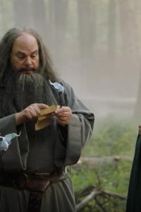 Dwight in Shining Armor – S05E07 – Flashback