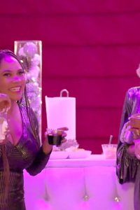 Married to Medicine: Los Angeles – S02E10 – Christmas in Beverly Hills