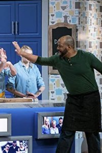 Family Food Showdown – S01E09 – Southern Comfort Empire Family vs. Northern Greek Family