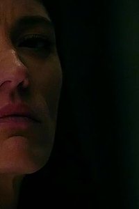 The Enemy Within – S01E11 – The Embassy