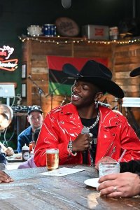 Desus & Mero – S01E11 – On Deckington