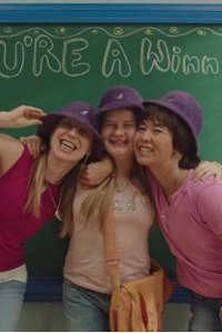 PEN15 – S02E04 – Three