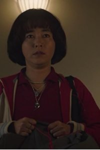 PEN15 – S02E05 – Sleepover