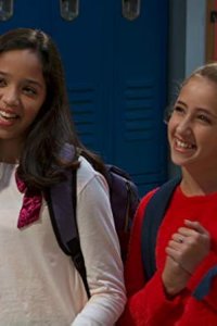 Sydney to the Max – S01E15 – There’s Something about Zach