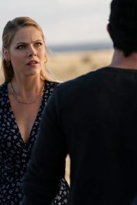 Roswell, New Mexico – S01E04 – Where Have All the Cowboys Gone?