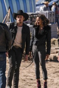 Roswell, New Mexico – S01E09 – Songs About Texas