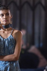 Tidelands – S01E02 – Orphans of L’Attente