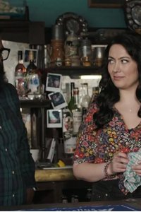 The Reluctant Landlord – S02E02 – Love & Marriage