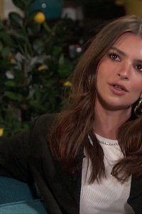 Busy Tonight – S2018E08 – Emily Ratajkowski