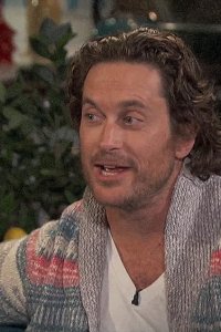 Busy Tonight – S2018E19 – Oliver Hudson