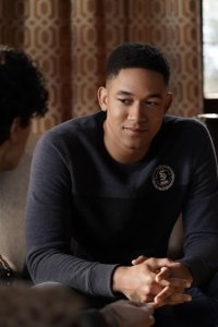 Legacies – S01E11 – We’re Gonna Need a Spotlight