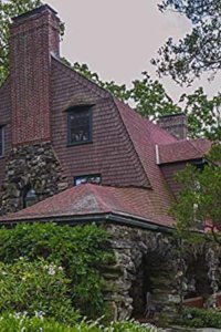 Get a Room with Carson & Thom – S01E10 – Haunted Houses and Clashing Spouses