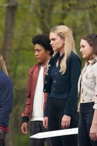 Legacies – S04E19 – This Can Only End in Blood
