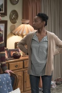 The Conners – S01E04 – The Separation of Church and Dan