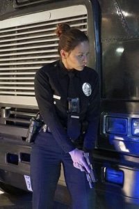 The Rookie – S01E03 – The Good, the Bad and the Ugly