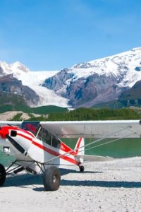 Into Alaska – S01E06 – Learning to Fly