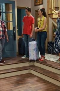 Coop and Cami Ask the World – S02E24 – Would You Wrather Rip Your Pants?
