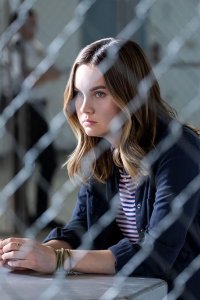Light as a Feather – S02E01 – …Lost as Eden