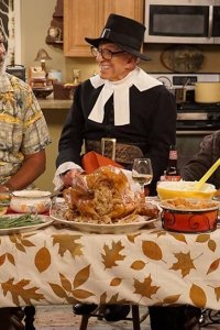 The Cool Kids – S2018E07 – Thanksgiving at Murray’s