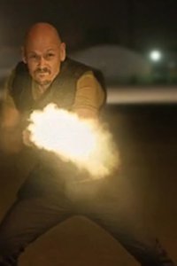 Mr Inbetween – S01E04 – On Behalf of Society