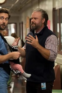 New Amsterdam – S02E01 – Your Turn