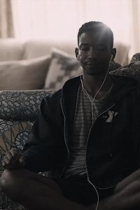 Sorry for Your Loss – S01E05 – 17 Unheard Messages