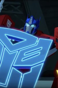 Transformers: Cyberverse – S01E13 – Matrix of Leadership